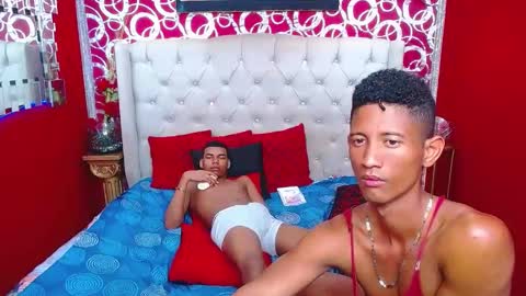 Snapshot of morenoblack23cm chatting on February 19, 2025, 1:51 am duohot23 online show from February 19, 2025, 1:51 am