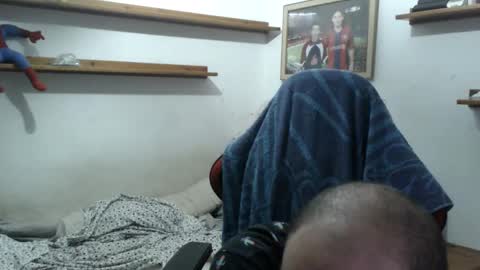 alejo online show from October 25, 2025, 6:13 pm