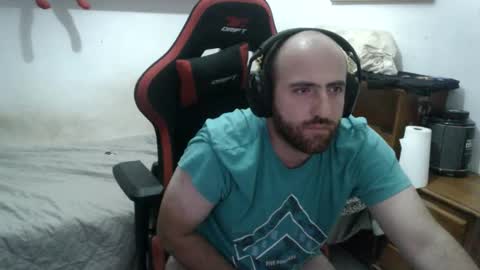 alejo online show from October 31, 2025, 5:58 pm