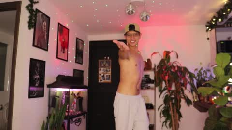 Snapshot of morgan_hiller chatting on January 21, 2025, 3:48 am   online show from January 21, 2025, 3:48 am