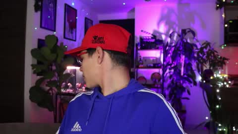 Snapshot of morgan_hiller chatting on March 4, 2025, 1:55 am   online show from March 4, 2025, 1:55 am