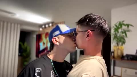 Snapshot of morgan_hiller chatting on September 21, 2025, 2:02 am   online show from September 21, 2025, 2:02 am