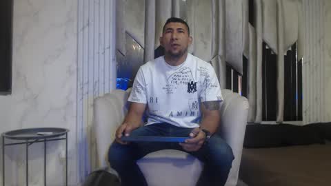 MORGAN AND MEGAN online show from October 6, 2025, 11:18 am