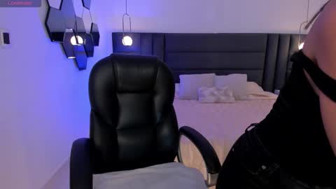 Morgan Hicks online show from September 19, 2025, 7:58 pm