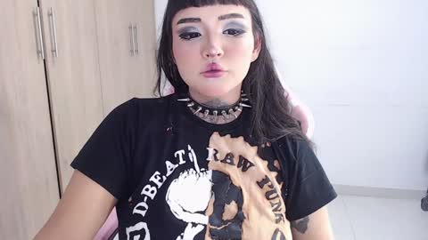 Morgan Moon online show from December 26, 2024, 6:19 am