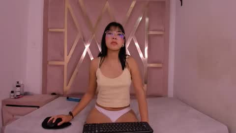 moritaht online show from April 7, 2026, 2:12 am