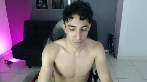 Snapshot of morrison_jimm chatting on February 15, 2026, 5:48 am santii online show from February 15, 2026, 5:48 am