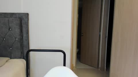 Morthy online show from October 8, 2025, 12:03 pm