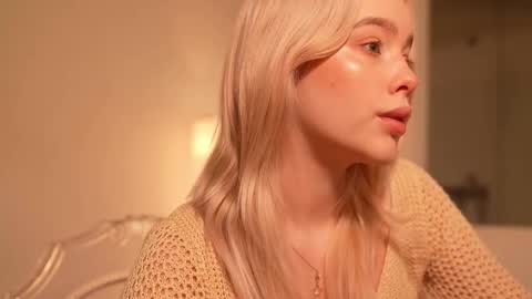 Snapshot of mother__of__dragons chatting on October 4, 2025, 11:47 pm Deni and Jett my weekly schedule online show from October 4, 2025, 11:47 pm