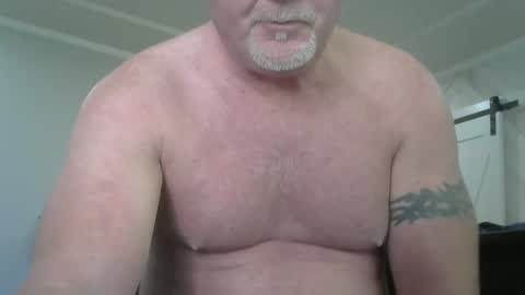 motorguy08 online show from October 2, 2025, 3:08 pm