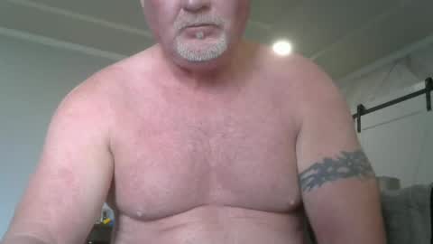 motorguy08 online show from October 3, 2025, 9:23 pm