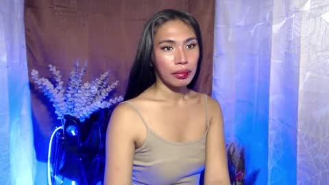 Snapshot of mouiline_rouge69 chatting on February 5, 2025, 7:07 am mouiline_rouge69 online show from February 5, 2025, 7:07 am