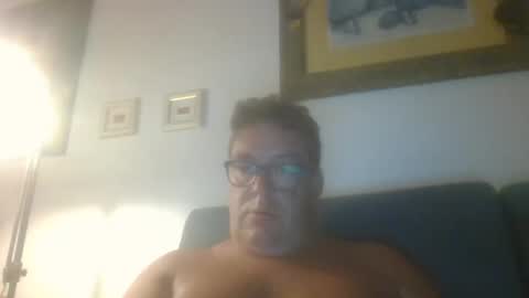 ManBoobDaddyBear online show from January 26, 2025, 12:16 am