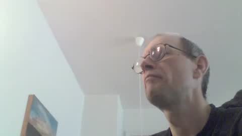 Snapshot of moviem1978 chatting on May 12, 2026, 8:55 am Frederik online show from May 12, 2026, 8:55 am