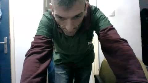 mppempis81 online show from February 25, 2026, 8:07 pm