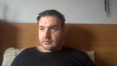 Snapshot of mr834565 chatting on December 22, 2025, 12:02 pm mr834565 online show from December 22, 2025, 12:02 pm