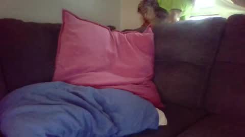 Mr8 online show from January 8, 2026, 9:28 pm