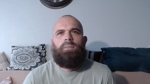 mr_alpacino online show from November 19, 2025, 8:14 am