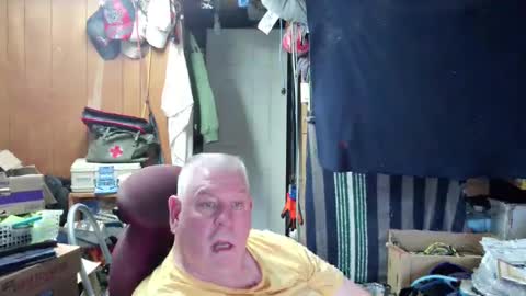 mr_canoe_licker_69 online show from December 8, 2024, 4:39 pm