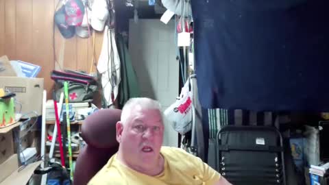 mr_canoe_licker_69 online show from December 20, 2024, 3:00 pm