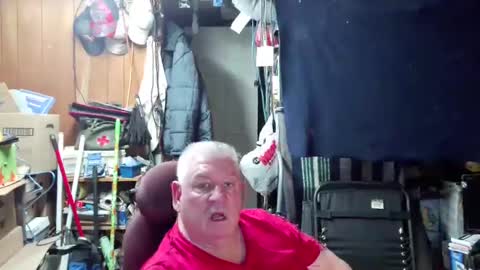 mr_canoe_licker_69 online show from December 27, 2024, 8:50 pm