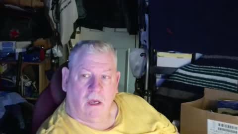 mr_canoe_licker_69 online show from January 11, 2025, 12:50 pm