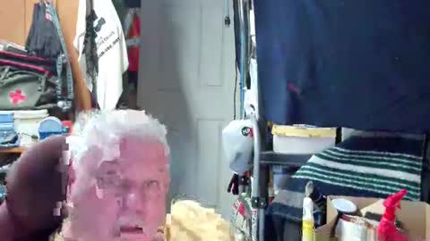 mr_canoe_licker_69 online show from January 26, 2025, 8:02 pm