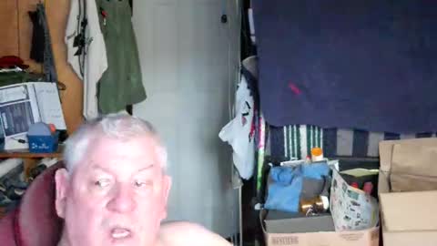 mr_canoe_licker_69 online show from March 3, 2025, 7:17 pm