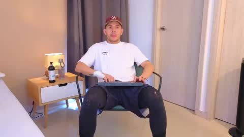 Danny  Aleja online show from February 13, 2025, 6:05 pm