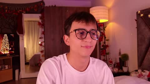 Snapshot of mr_evan1 chatting on December 2, 2024, 3:03 pm Mr Evans online show from December 2, 2024, 3:03 pm