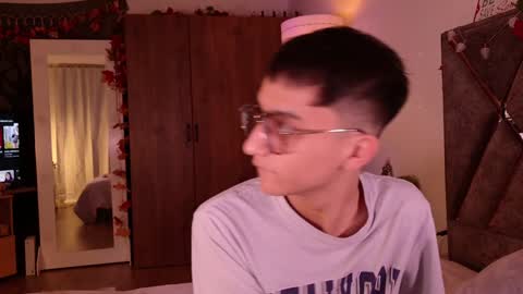 Snapshot of mr_evan1 chatting on December 10, 2024, 12:05 pm Mr Evans online show from December 10, 2024, 12:05 pm