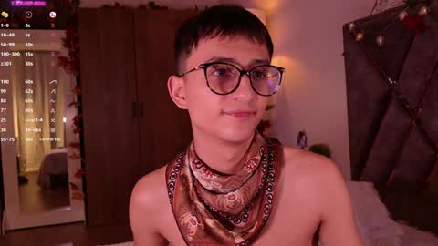 Snapshot of mr_evan1 chatting on December 12, 2024, 5:04 pm Mr Evans online show from December 12, 2024, 5:04 pm