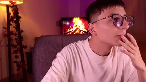 Snapshot of mr_evan1 chatting on December 14, 2024, 12:12 pm Mr Evans online show from December 14, 2024, 12:12 pm