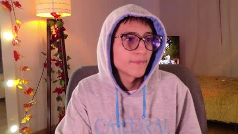 Snapshot of mr_evan1 chatting on December 19, 2024, 3:41 pm Mr Evans online show from December 19, 2024, 3:41 pm