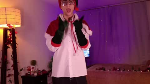 Snapshot of mr_evan1 chatting on December 24, 2024, 1:39 pm Mr Evans online show from December 24, 2024, 1:39 pm