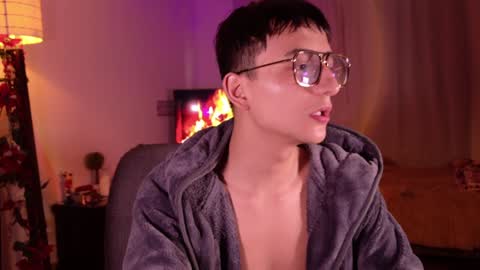 Snapshot of mr_evan1 chatting on December 29, 2024, 5:22 pm Mr Evans online show from December 29, 2024, 5:22 pm