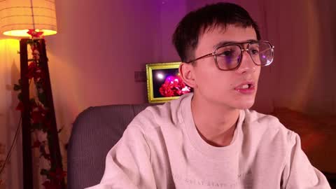 Snapshot of mr_evan1 chatting on December 30, 2024, 1:25 pm Mr Evans online show from December 30, 2024, 1:25 pm