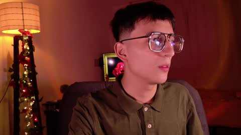 Snapshot of mr_evan1 chatting on January 9, 2025, 12:30 pm Mr Evans online show from January 9, 2025, 12:30 pm