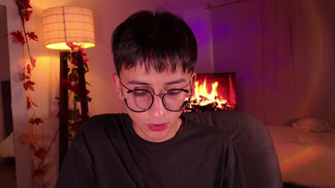 Snapshot of mr_evan1 chatting on January 25, 2025, 12:37 pm Mr Evans online show from January 25, 2025, 12:37 pm