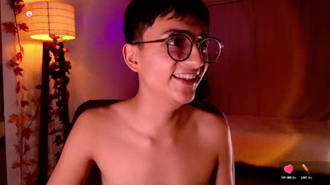 Snapshot of mr_evan1 chatting on February 17, 2025, 7:21 pm Mr Evans online show from February 17, 2025, 7:21 pm