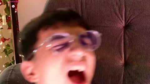 Snapshot of mr_evan1 chatting on February 18, 2025, 4:48 pm Mr Evans online show from February 18, 2025, 4:48 pm