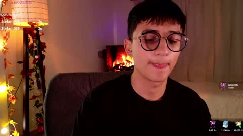 Snapshot of mr_evan1 chatting on February 19, 2025, 2:23 pm Mr Evans online show from February 19, 2025, 2:23 pm