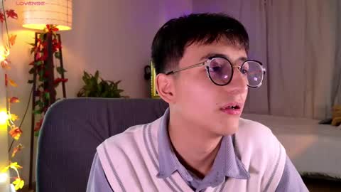 Snapshot of mr_evan1 chatting on March 10, 2025, 2:05 pm Mr Evans online show from March 10, 2025, 2:05 pm