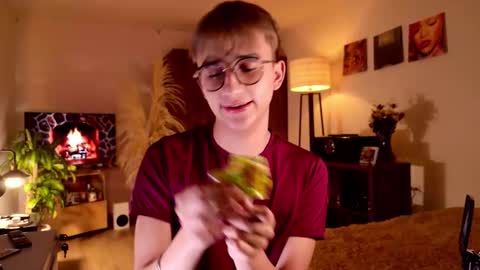 Snapshot of mr_evan1 chatting on September 11, 2025, 4:18 pm Mr Evans online show from September 11, 2025, 4:18 pm