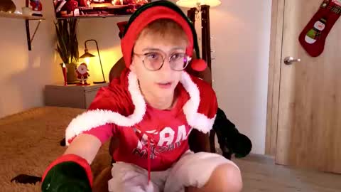 Mr Evans online show from November 22, 2025, 5:45 pm