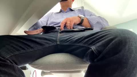 mr_hornyasfuck online show from October 8, 2025, 7:33 pm