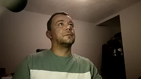 mr_i_ online show from December 31, 2024, 1:57 am