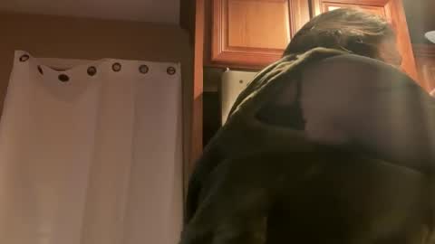 Mr  Mrs Glitter online show from February 15, 2026, 12:07 am