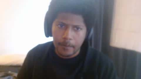 mr_nobody_100 online show from December 5, 2025, 8:38 pm