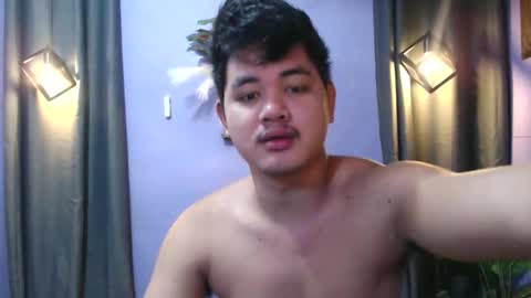 mr_olivercummerx online show from October 16, 2025, 2:12 am